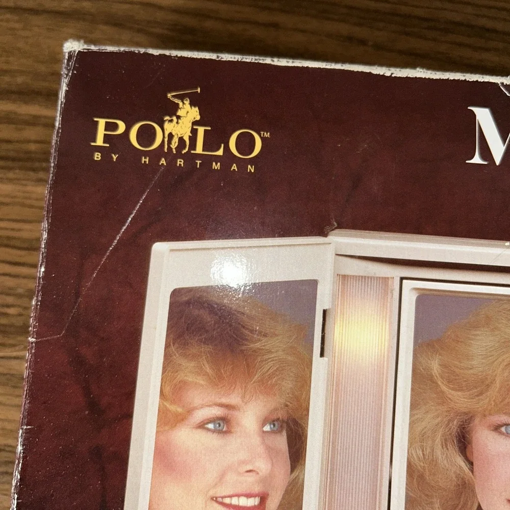 Vintage PortLo by Hartman Triple Lighted Makeup Mirror Vanity Magnifying NOS